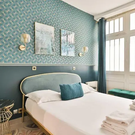 Lovely Loft With 2 Bedrooms Air Conditioned Appartamento Parigi
