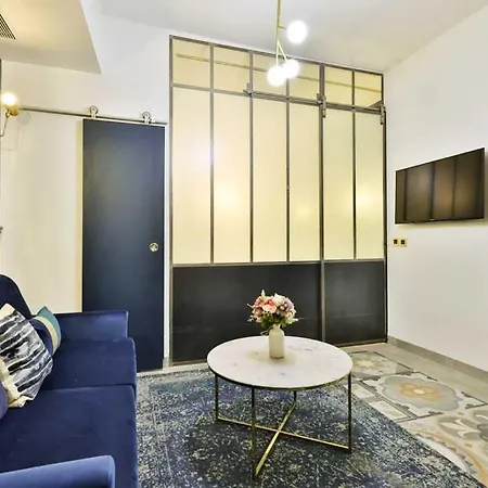 Lovely Loft With 2 Bedrooms Air Conditioned Appartamento *
